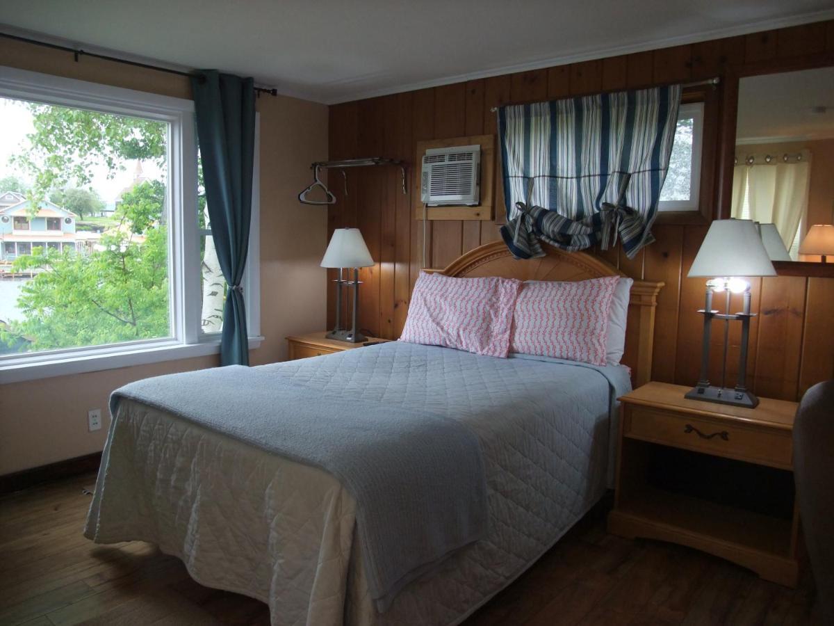 Hills Motel & Marina Александрия Бей Екстериор снимка
