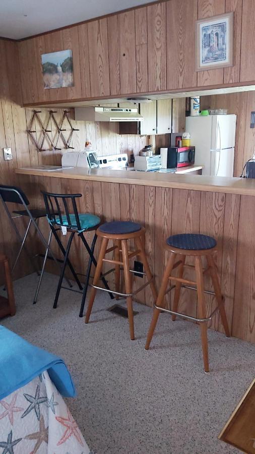 Hills Motel & Marina Александрия Бей Екстериор снимка